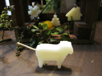 蜜蝋（ビーズワックス）を使用した蜜蝋キャンドル